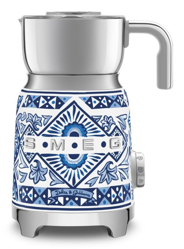 SMEG MFF01DGBEU, Automatic milk frother/warmer, Blue, Silver, White, Stainless steel, 0.6 L, 1 m, AC